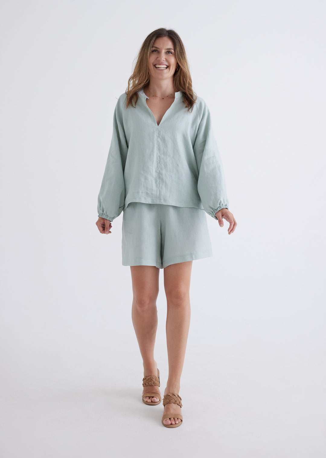 Tanya Linen Top in Sage