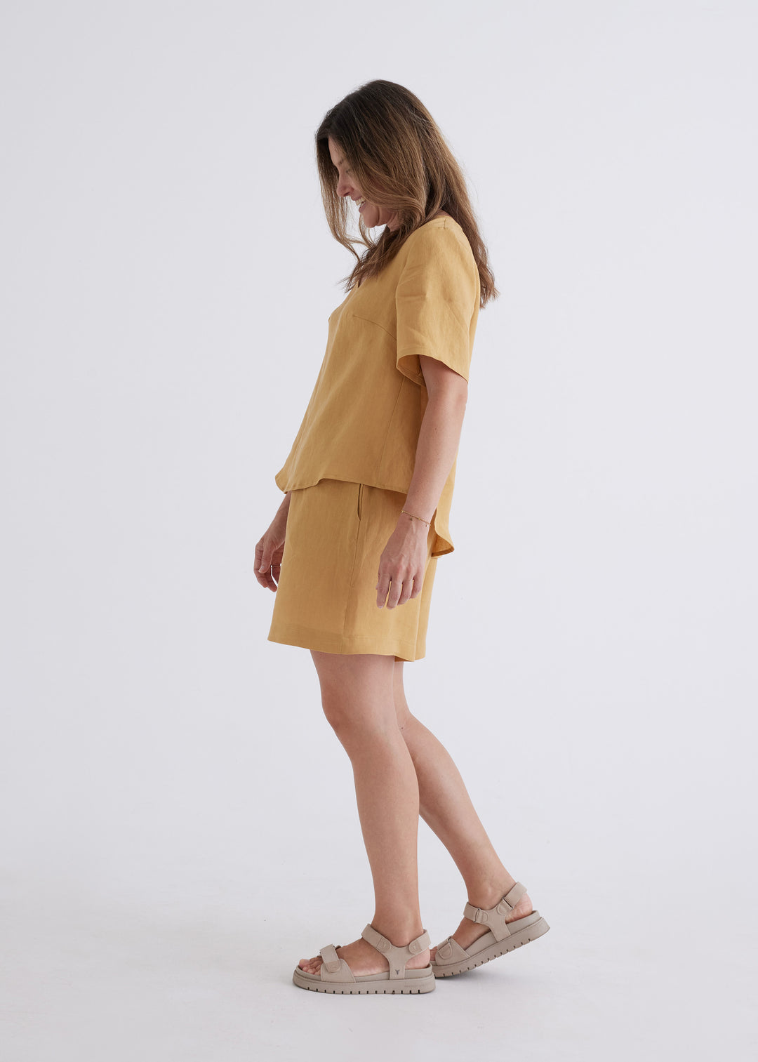 Carly Linen Top in Ochre