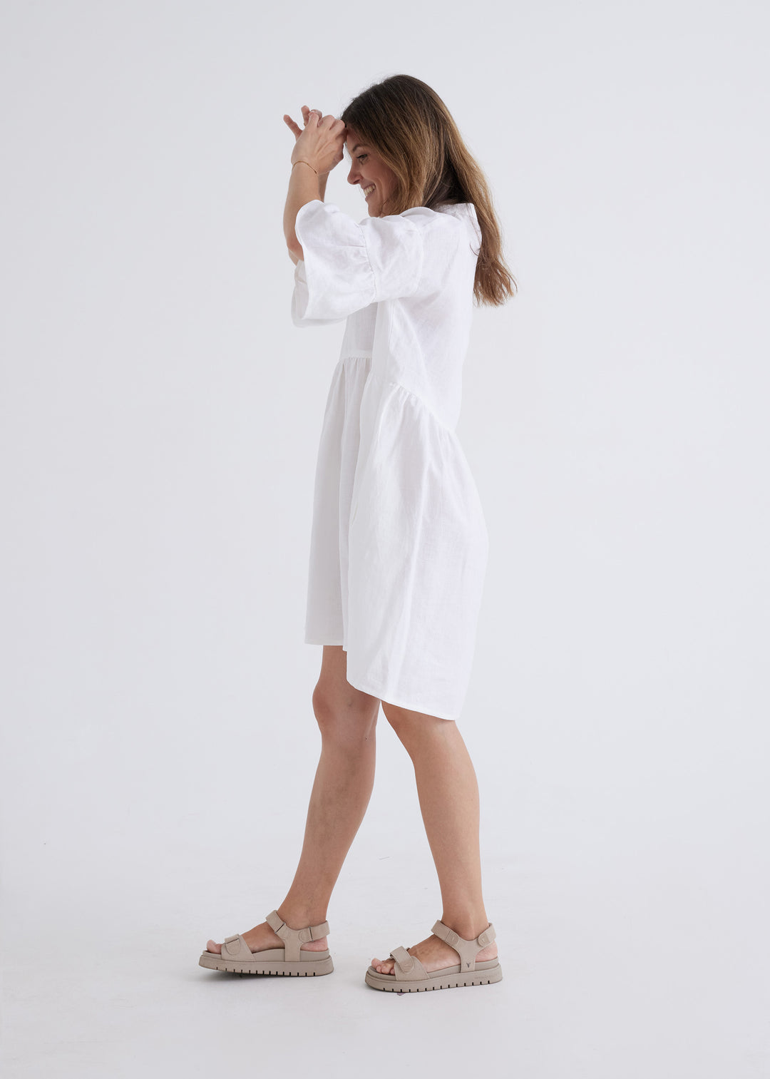 Lisa Linen Dress in White