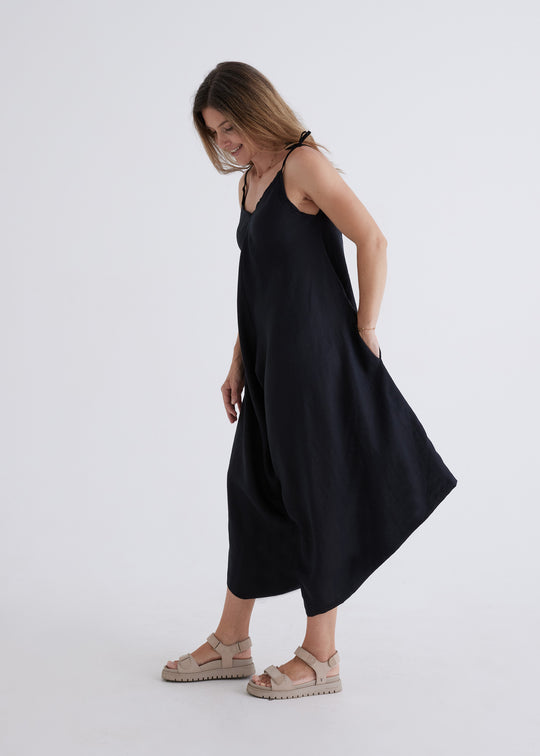 Willow Linen Jumpsuit in Black