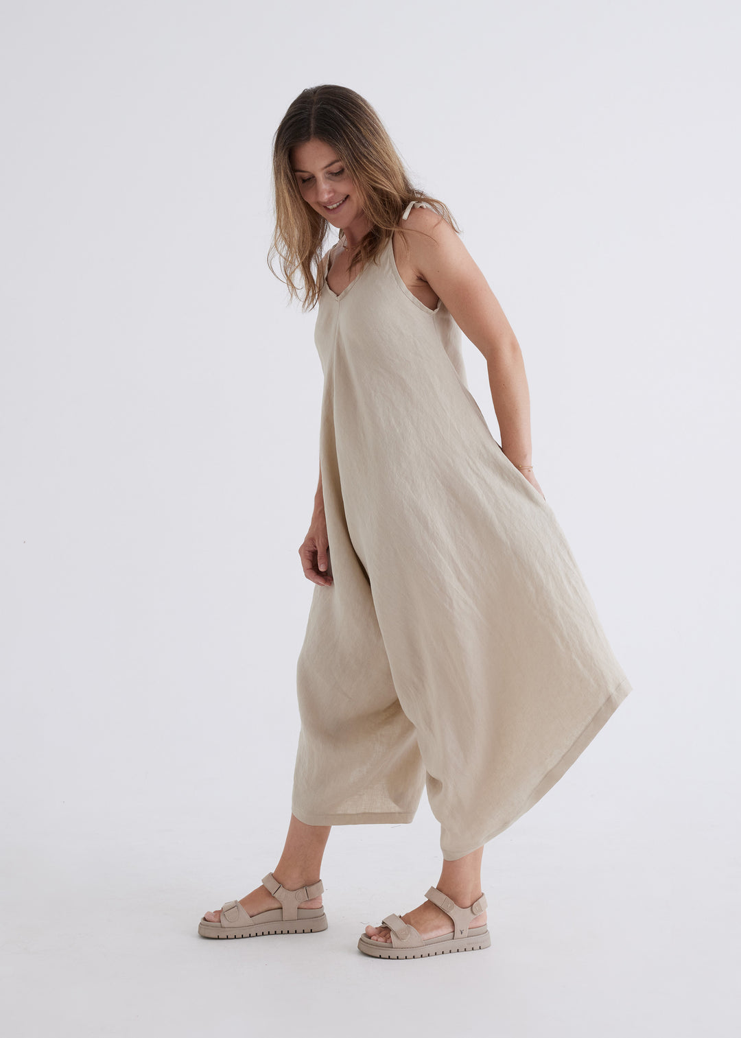 Willow Linen Jumpsuit in Oatmeal