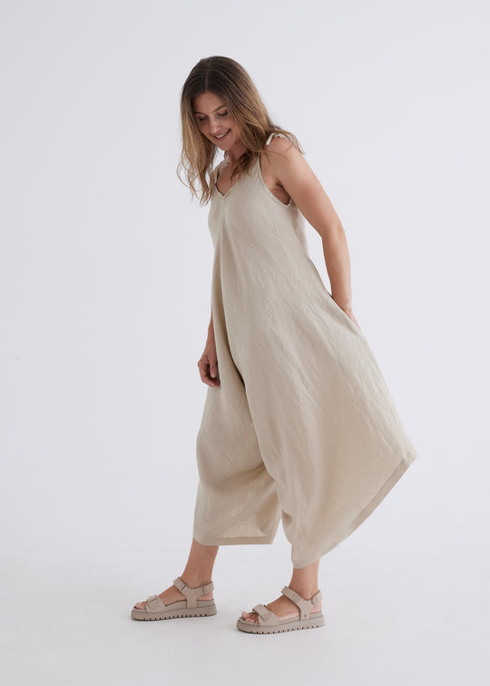 Willow Linen Jumpsuit in Oatmeal