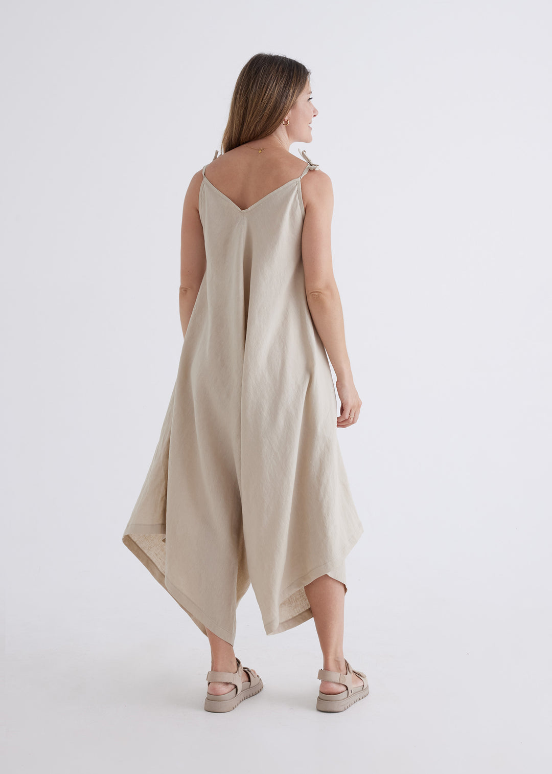 Willow Linen Jumpsuit in Oatmeal
