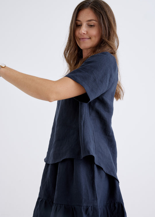 Carly Linen Top in Navy