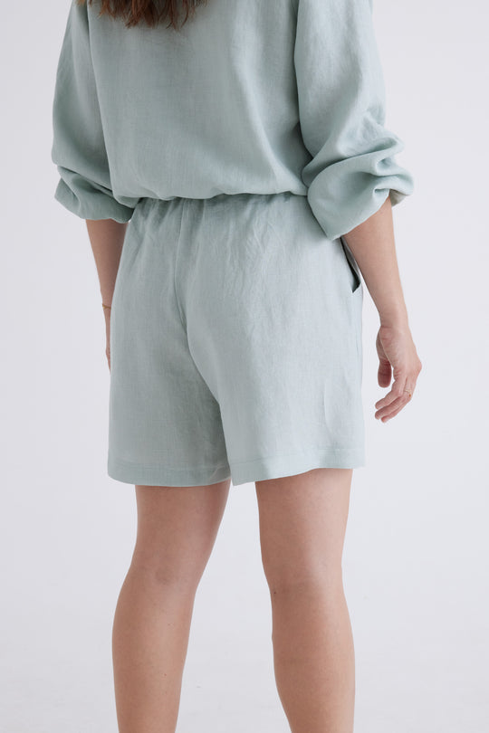 Marley Linen Shorts in Sage