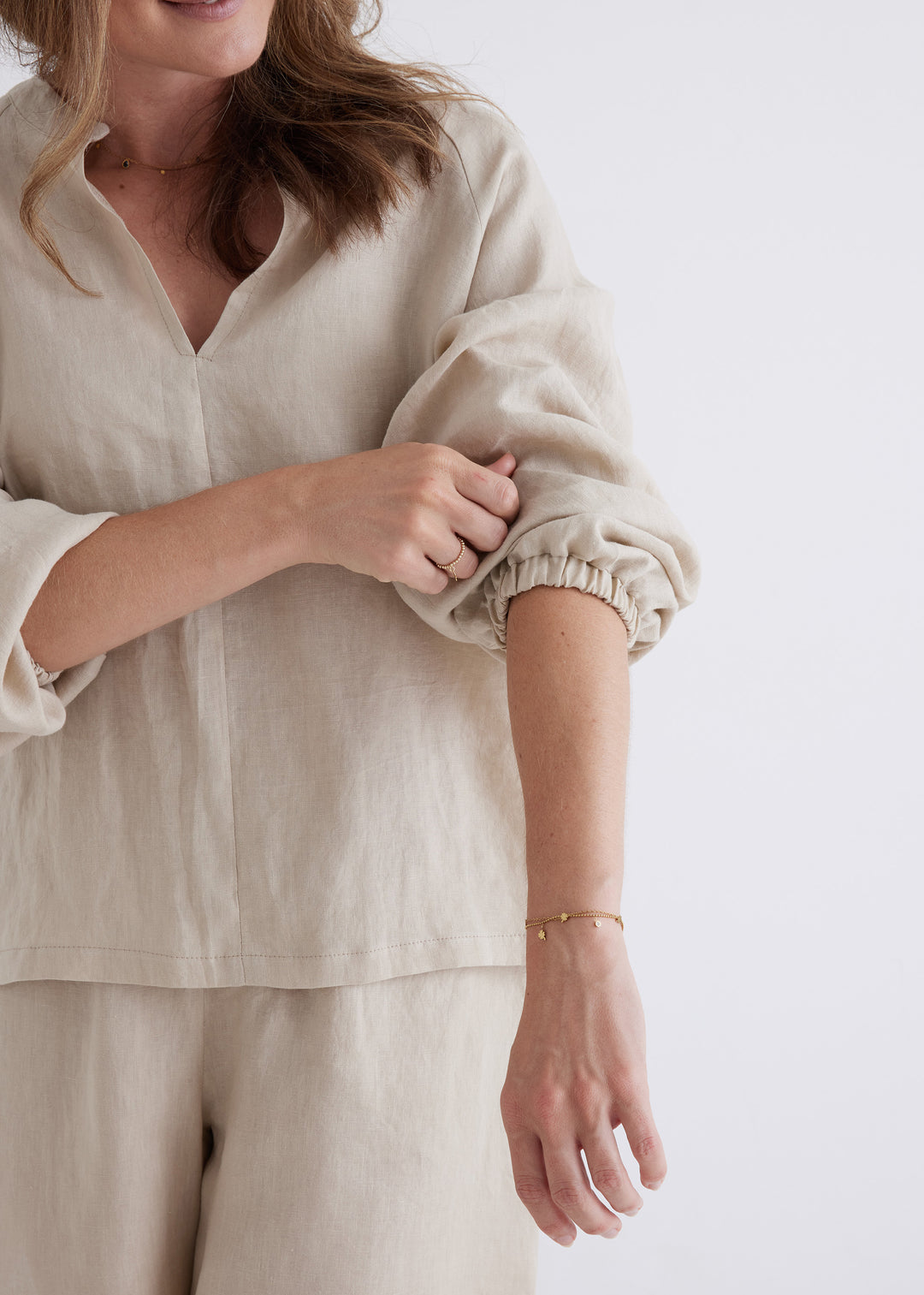 Tanya Linen Top in Oatmeal