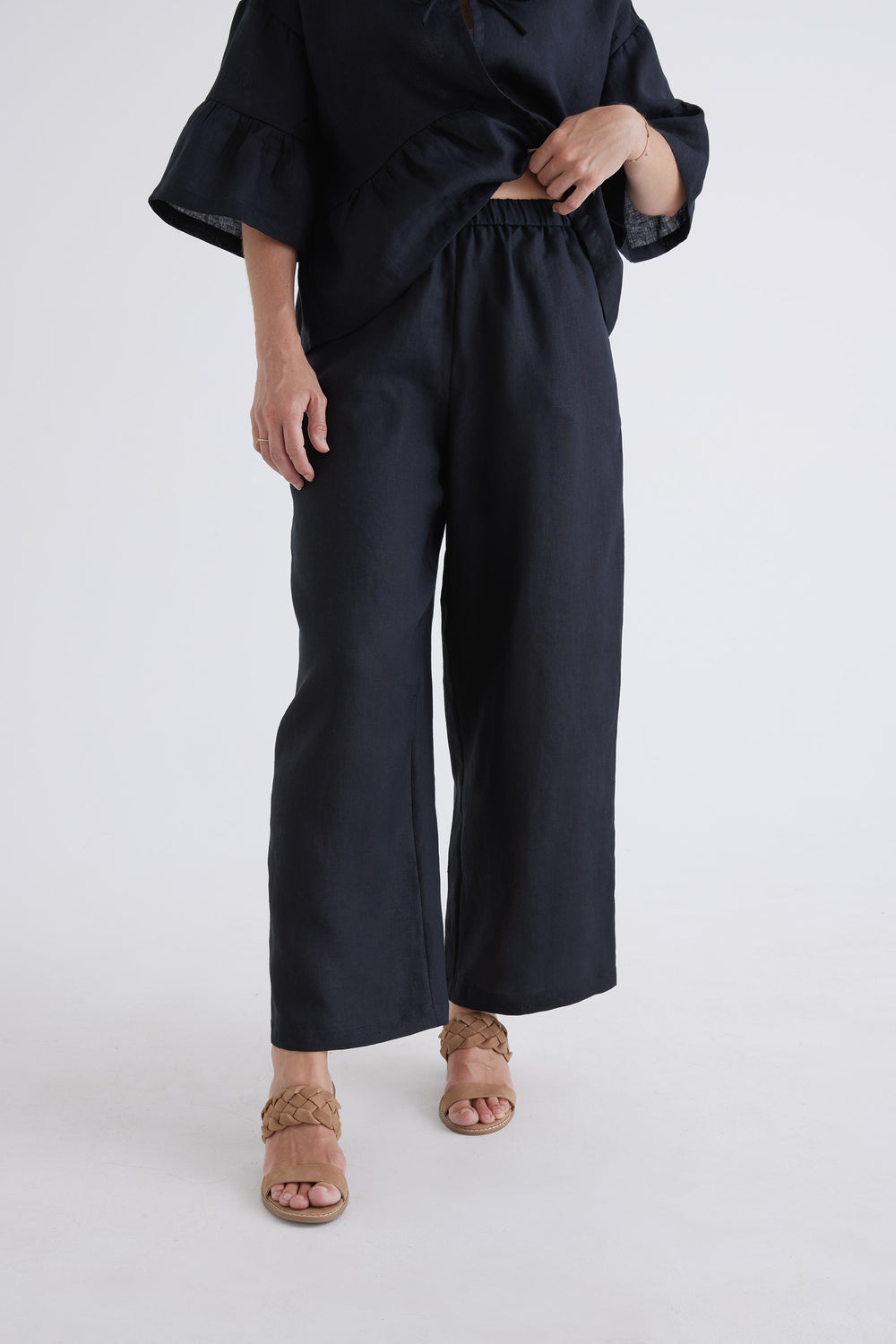 Zara Linen Pants in Black