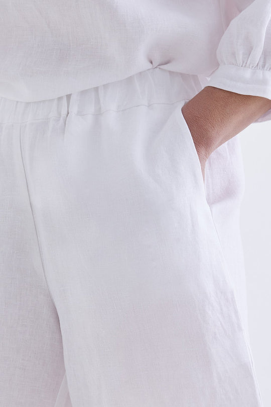 Marley Linen Shorts in White