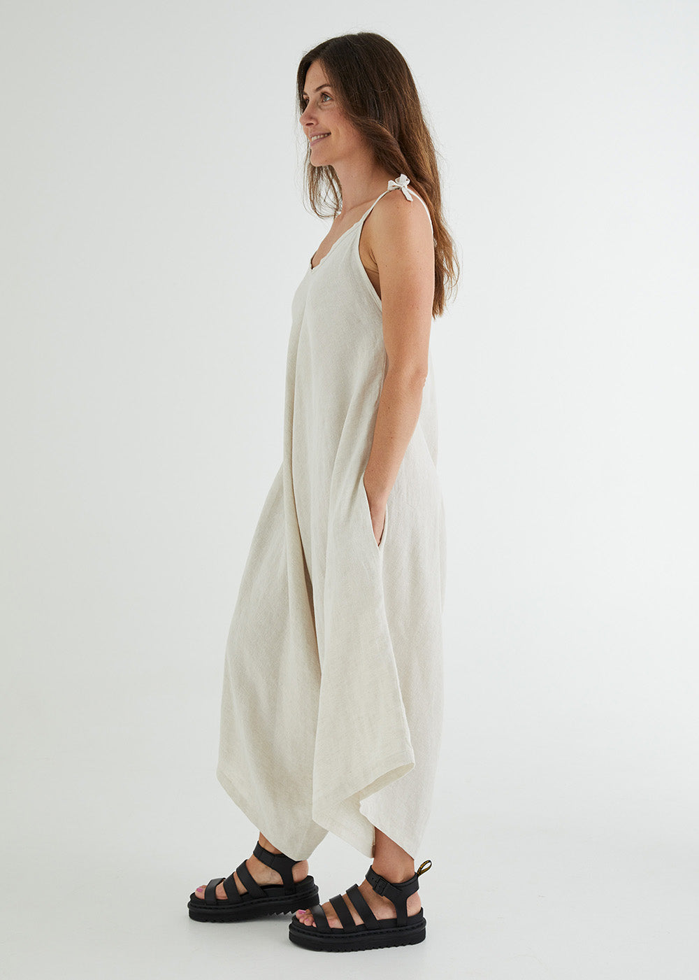 Willow Linen Jumpsuit in Natural